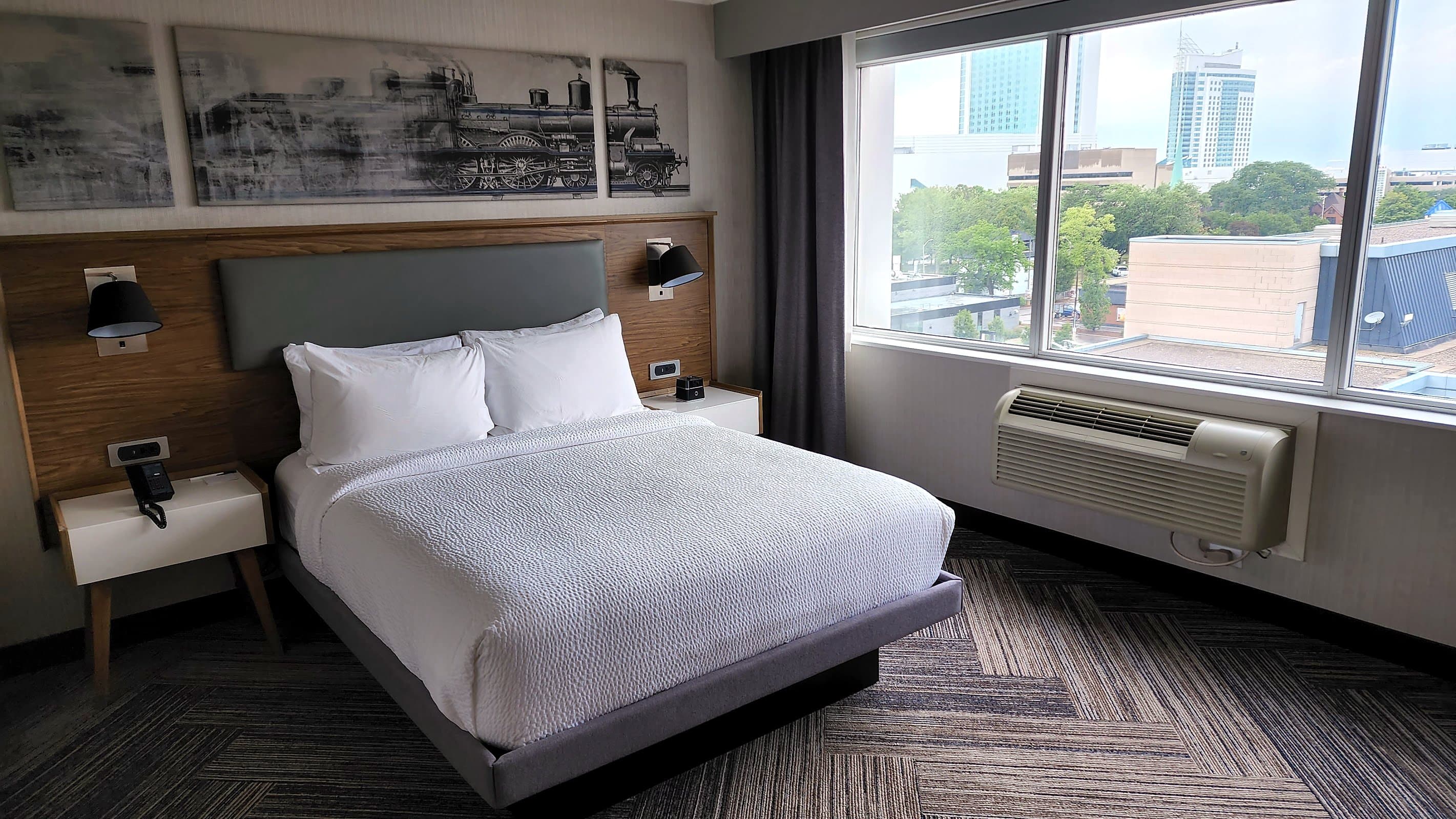 Four Points by Sheraton Windsor Downtown