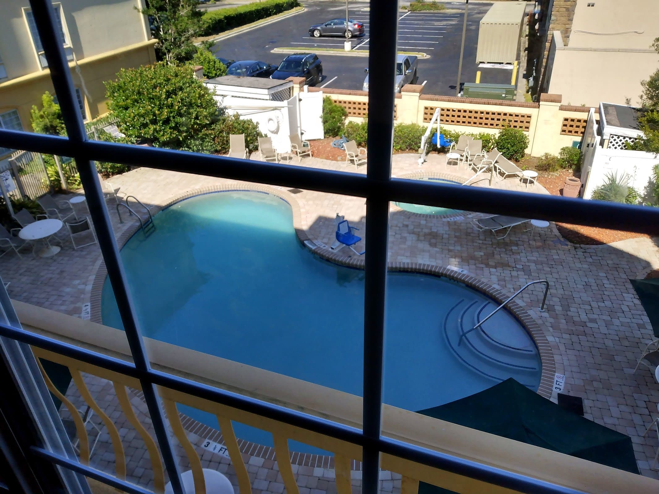 La Quinta Inn & Suites Myrtle Beach Broadway photo 3